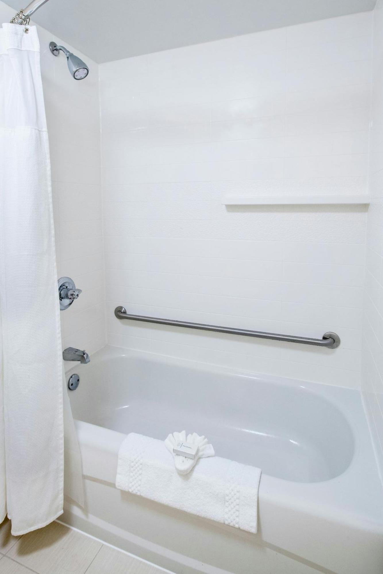 Fairfield Inn & Suites By Marriott Atlanta Perimeter Center Dunwoody Exterior foto
