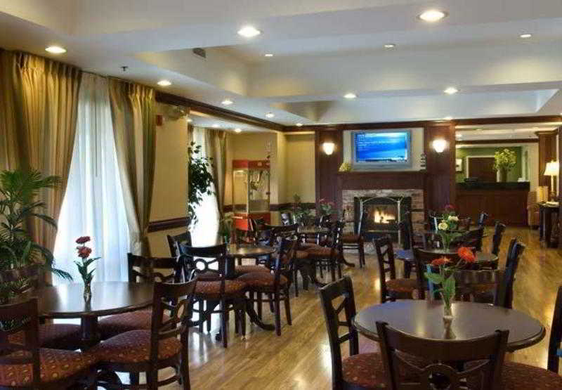 Fairfield Inn & Suites By Marriott Atlanta Perimeter Center Dunwoody Exterior foto