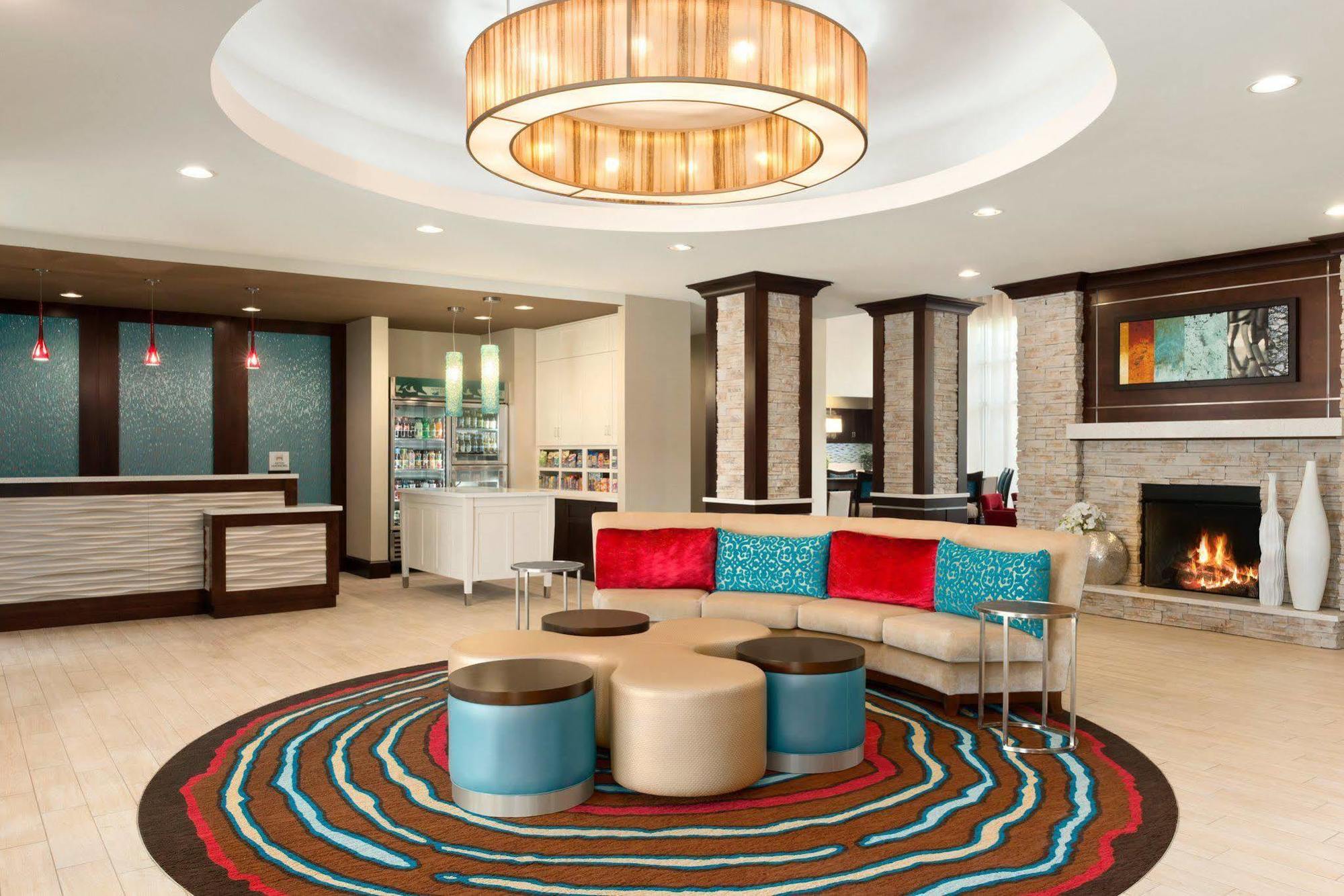 Fairfield Inn & Suites By Marriott Atlanta Perimeter Center Dunwoody Exterior foto